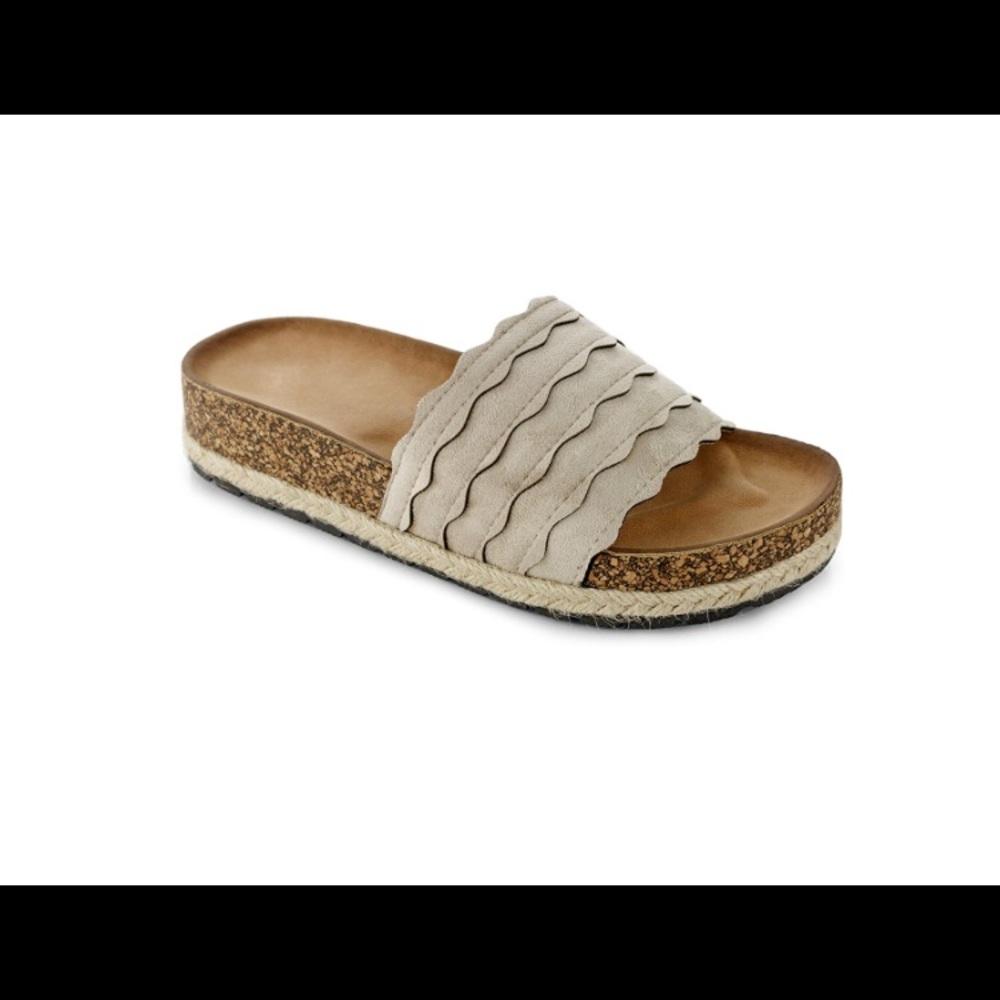 Platform slide sandals